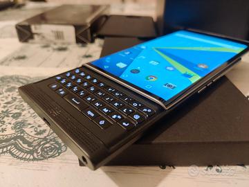 BlackBerry Priv con scatola e cover