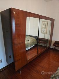 Armadio Vintage anni 60 in legno