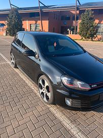 Volkswagen golf gti vi