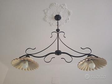 Lampadario in ferro battuto 