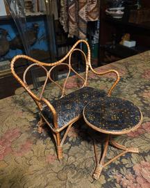 Miniatura Divano e Tavolino Bambole Vittoriano