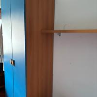 Armadio e scaffali