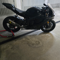 Yamaha r6 race