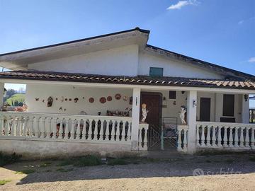 Villa di 130 m² con 3 locali a Genazzano
