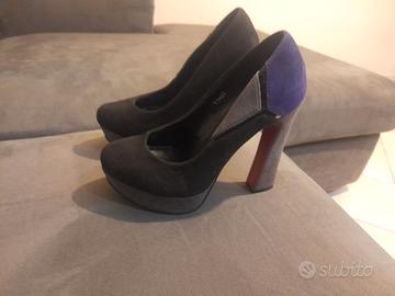 Décolleté con plateau