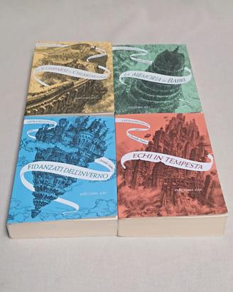 Libro L'attraversaspecchi (saga completa)