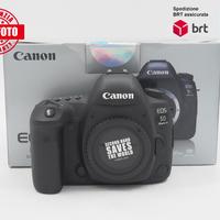 Canon EOS 5D Mark IV