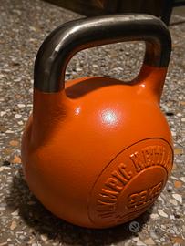Xenios USA XSSTOKBL28, Kettlebell 28 Kg Arancione