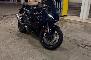 Yamaha YZF R7 - 2023