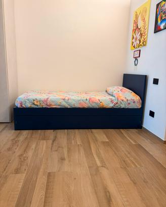 Letto Nuke con rete e materasso 90x200