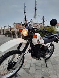 YAMAHA XT 550 1982