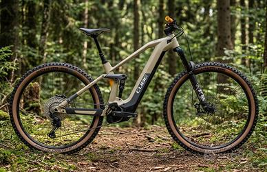 E-Bike Cube Stereo Hybrid 140 HPC SL 625 carbonio