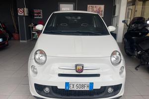 Abarth 500 1.4 Turbo T-Jet Custom