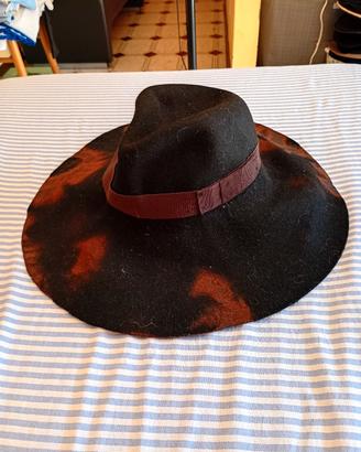 cappello Fedora con falda extra larga 
