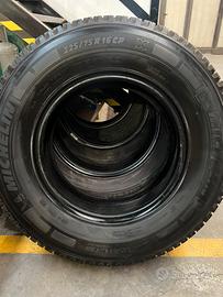 Gomme camper 225/75 R16 CP