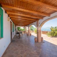 Soluzione indipendente su due livelli a Faro Super