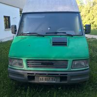Furgone iveco daily