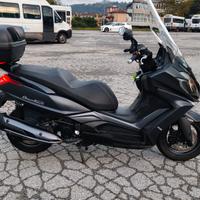 Kymco Downtown 350 gomme nuove e tagliando
