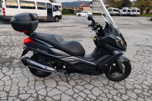 Kymco Downtown 350 gomme nuove e tagliando