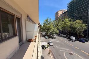 Appartamento di 185 m² con più di 5 locali a Catan