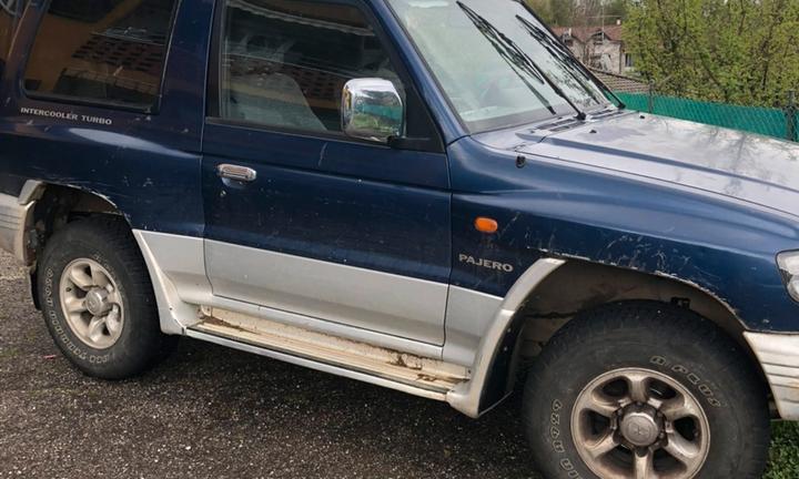 Pajero autocarro 2 posti