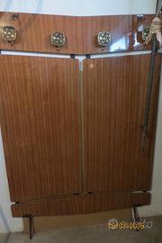 Appendiabiti da parete anni '60