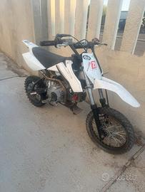 Ycf 125 4 t