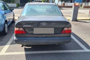 Mercedes 200E - GPL - clima -1989-ASI -gomme nuove