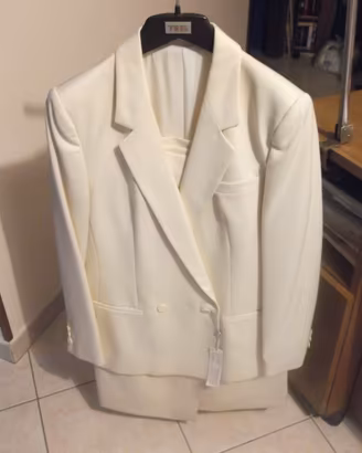 TAILLEUR FACIS CORI