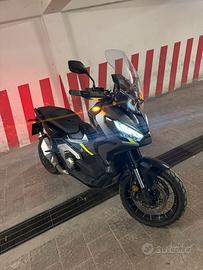 X-ADV 750. 2024