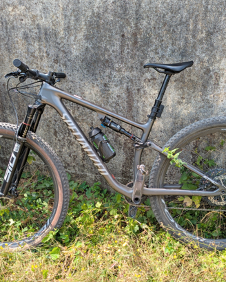 Specialized Epic Evo Expert