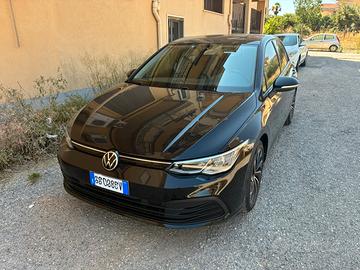 Golf 8 2.0 116cv