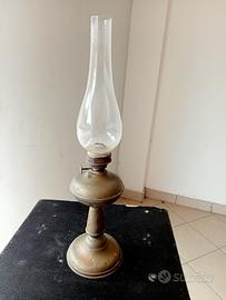 Lume ad olio / petrolio vintage 