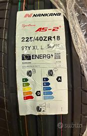 Gomme 225 40 18 92Y XL estive