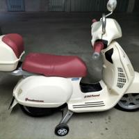 Vespa peg perego 12 Volt
