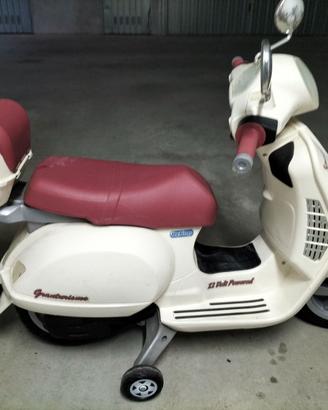 Vespa peg perego 12 Volt