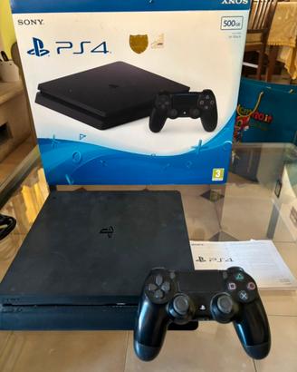 PlayStation 4/Ps4 +joystick + 2 giochi