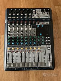Mixer Soundcraft Signature 10