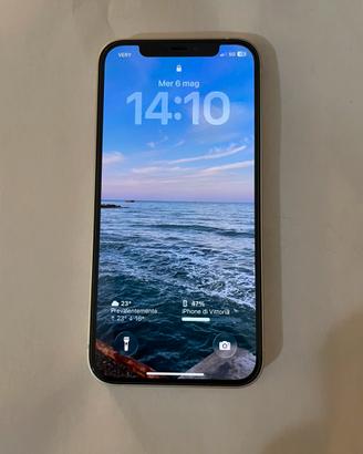 iPhone 12