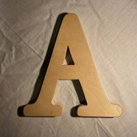 lettera in legno 