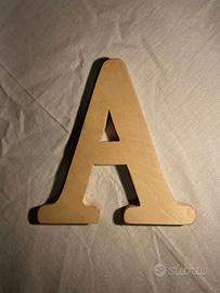 lettera in legno 