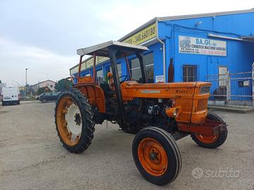 om 750 con tettuccio di protezione