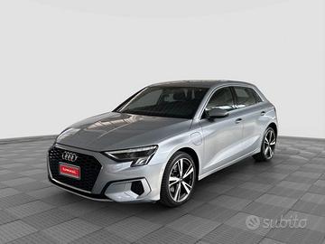 AUDI A3 A3 SPB 40 TFSI e S tronic Business Advan