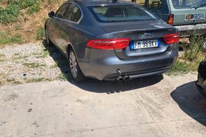 Jaguar xe (x760) - 2017