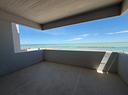 vuoi-un-fronte-mare-con-posto-auto-eccolo