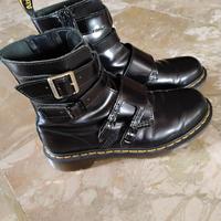 Anfibi Dottor Martens 