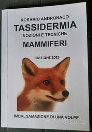 Libro di tassidermia imbalsamazione di una volpe
