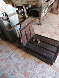 antica stadera perfettamente funzionante 