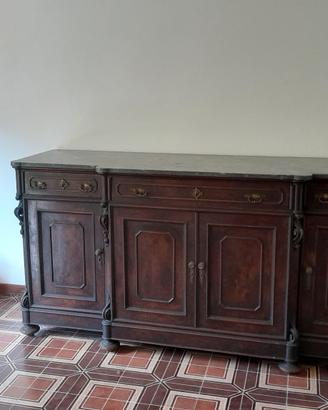 Credenza