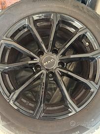 Cerchi con sensori e gomme da neve